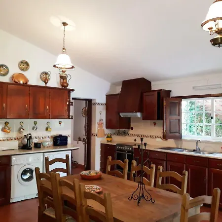 בית נופש Casa De Obidos Amoreira (Leiria)