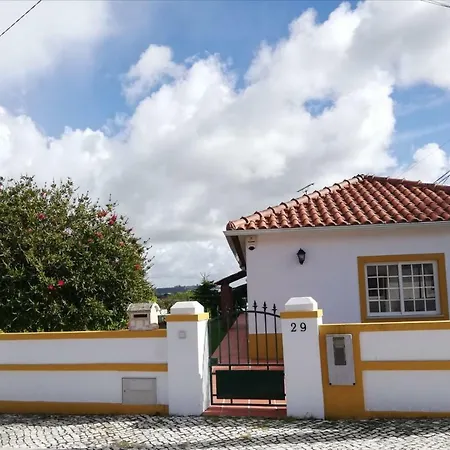 Casa De Obidos بيت للعطل *